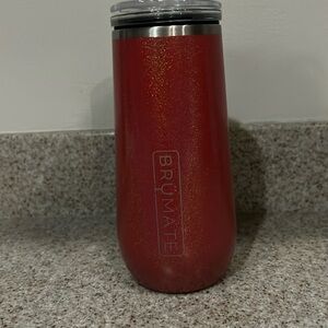 Glitter ruby flute by Brumate